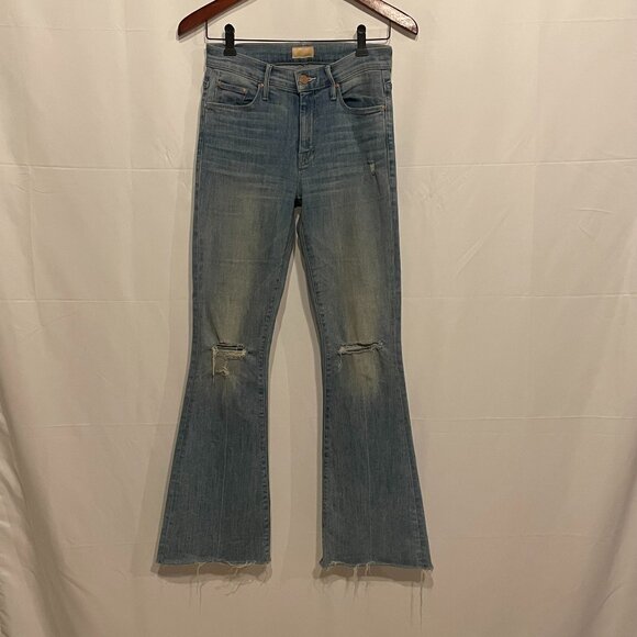 Mother Weekender bootcut distressed jeans light "Dreamer" wash size 26 - Picture 1 of 16